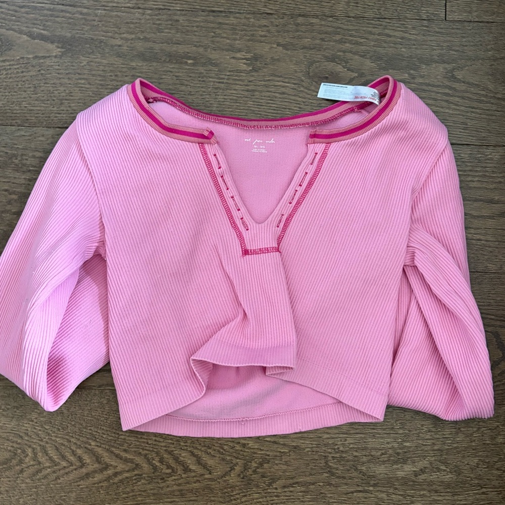 Urban Outfitters Crop Top M Longsleeve